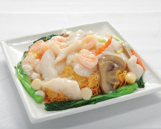 Image: (37) Seafood Pan Fried Noodle